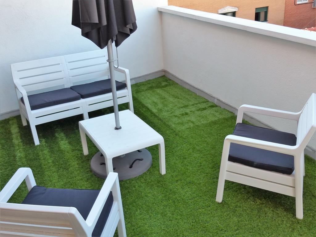 Cinque Terre Apartments Madrid Luaran gambar
