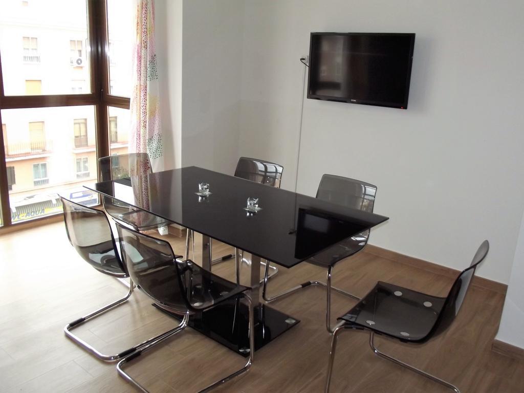 Cinque Terre Apartments Madrid Bilik gambar