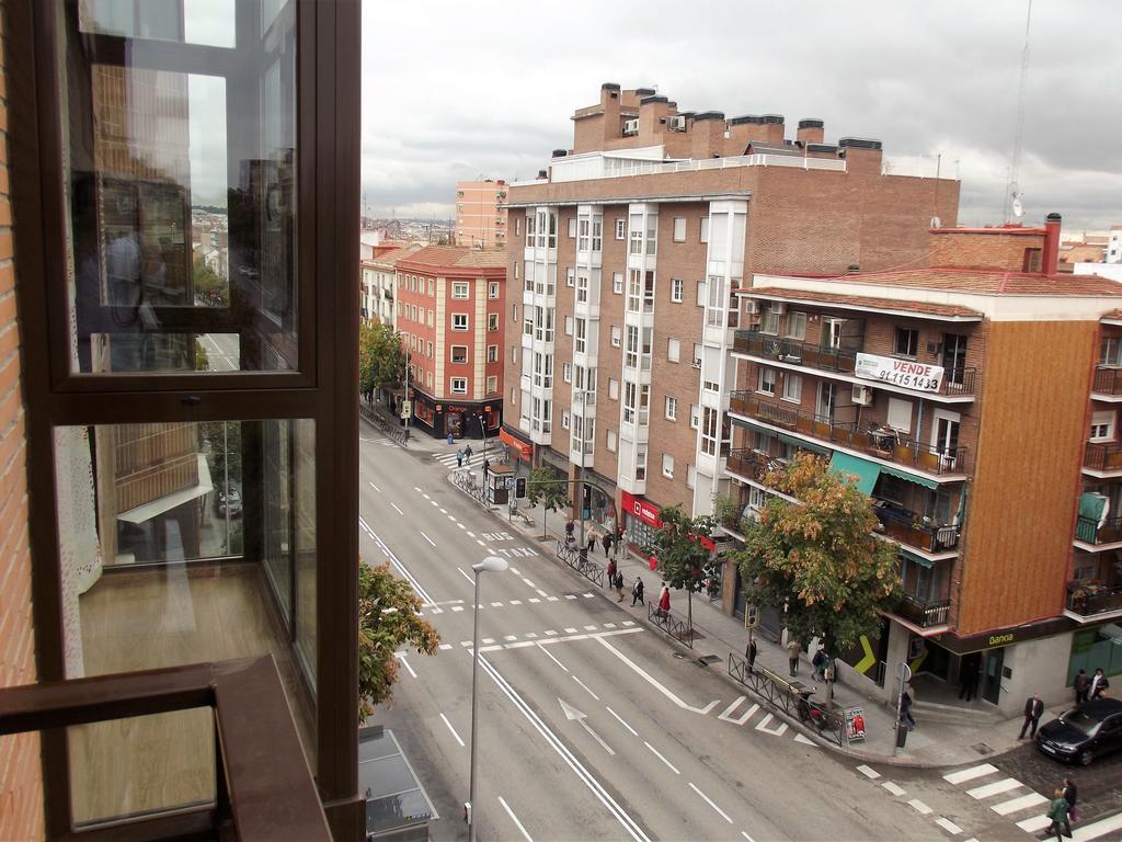 Cinque Terre Apartments Madrid Bilik gambar