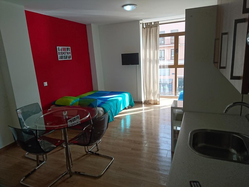 Cinque Terre Apartments Madrid Luaran gambar