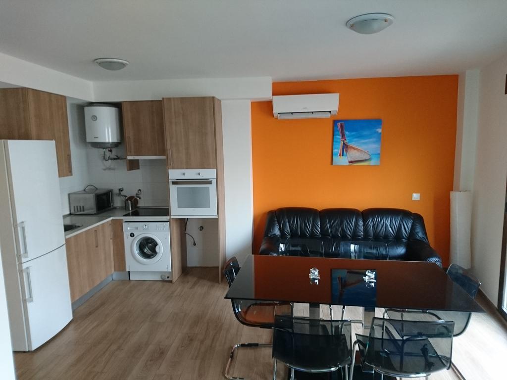 Cinque Terre Apartments Madrid Luaran gambar